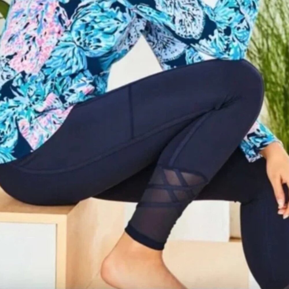 Lilly Pulitzer Weekender High Rise Luxletic Navy Leggings Sz XXS - $108 - NWT